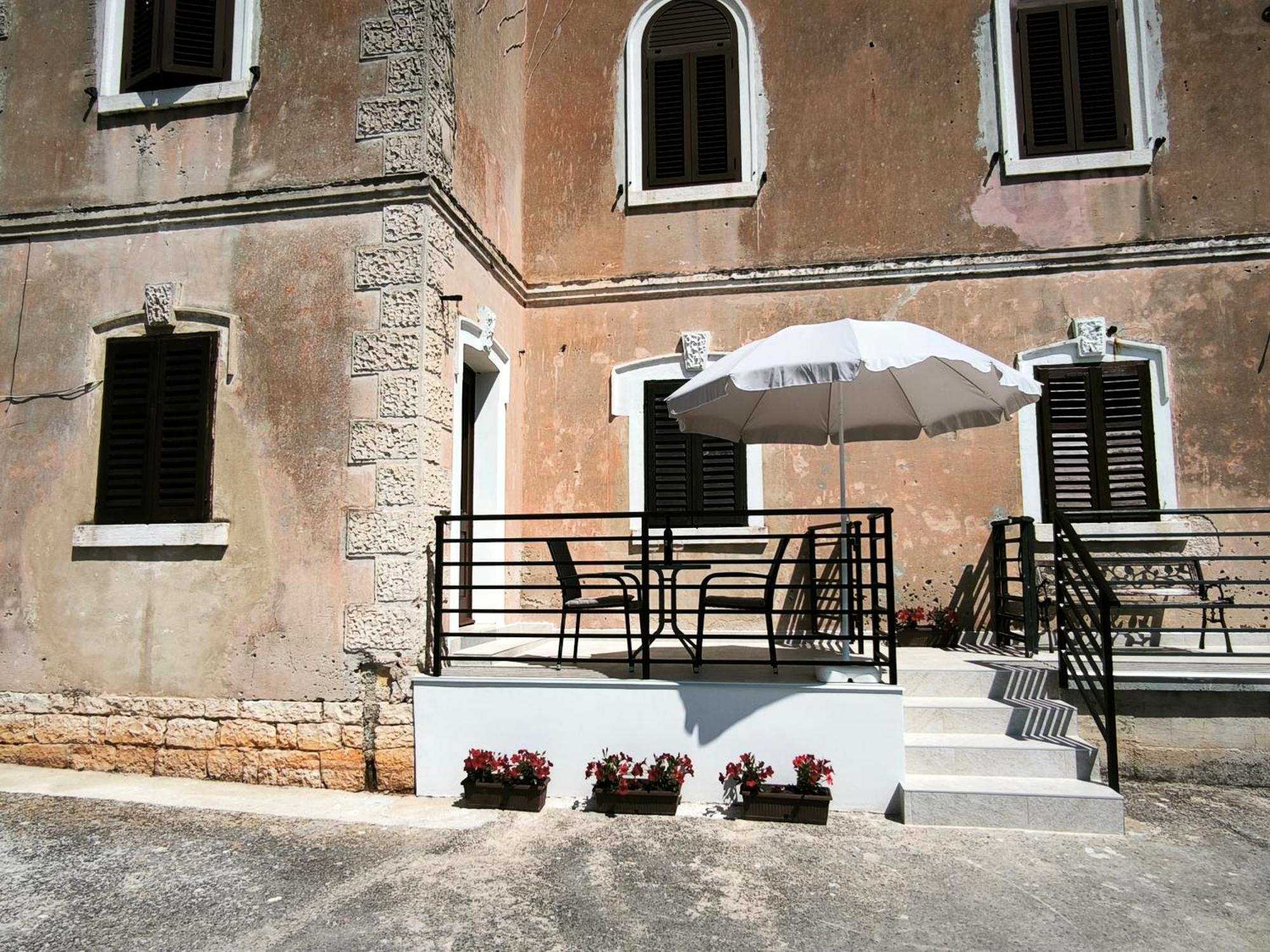 Rooms And Apartment Matika Rovinj Exteriör bild